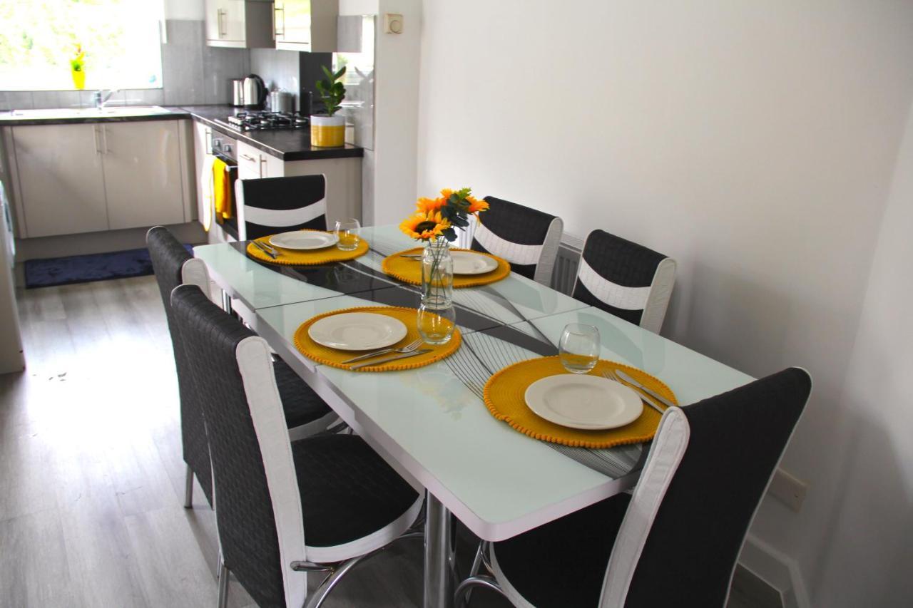 Gresham Home - Close To Excel, Contractors, Relocators, Paid Parking Londen Buitenkant foto